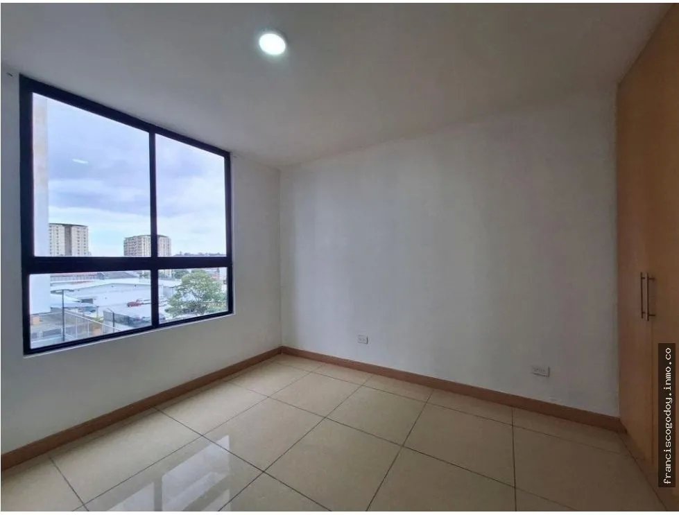 Apartamento en venta condado del rey