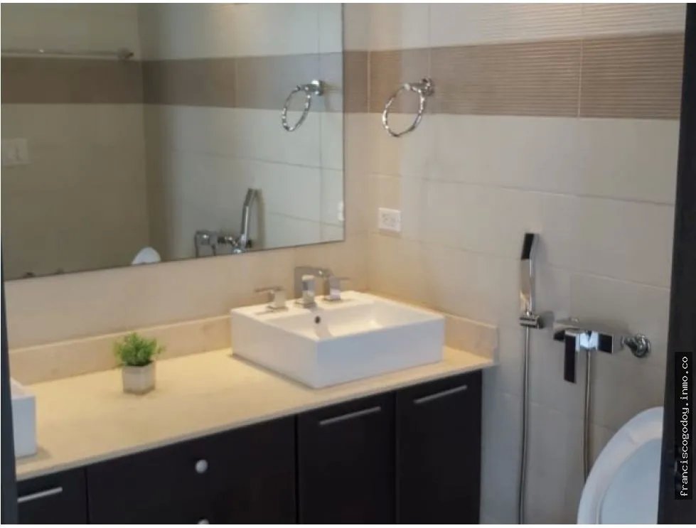 Venta de apartamento en costa del este