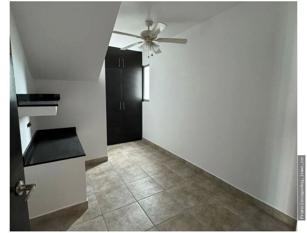 Venta de penthouse en punta pacífica