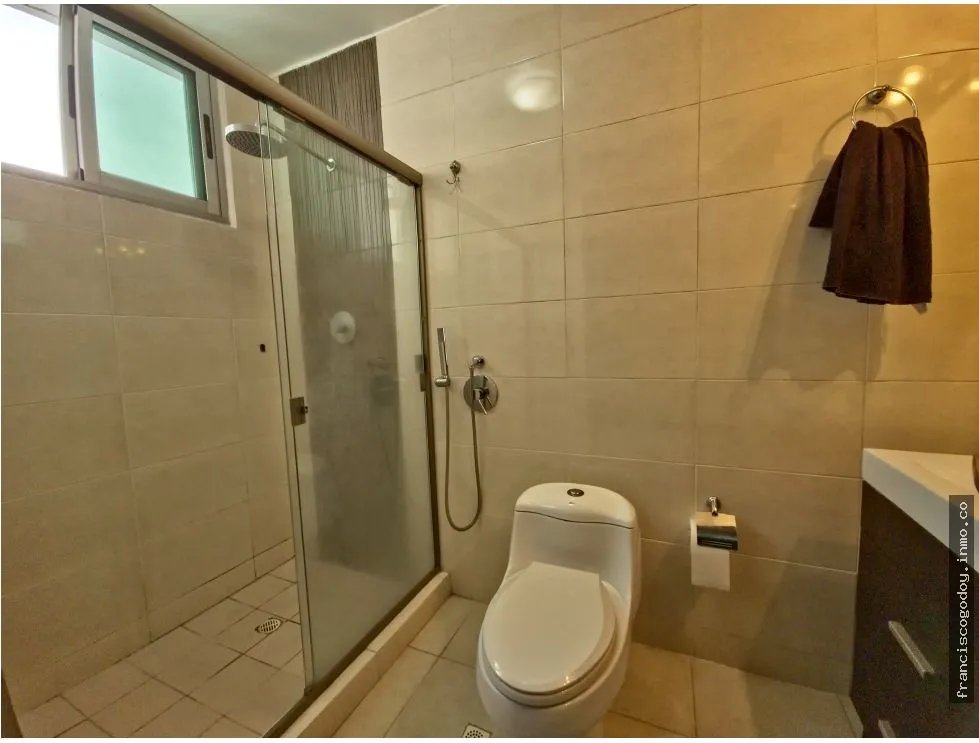 Apartamento en venta / clayton