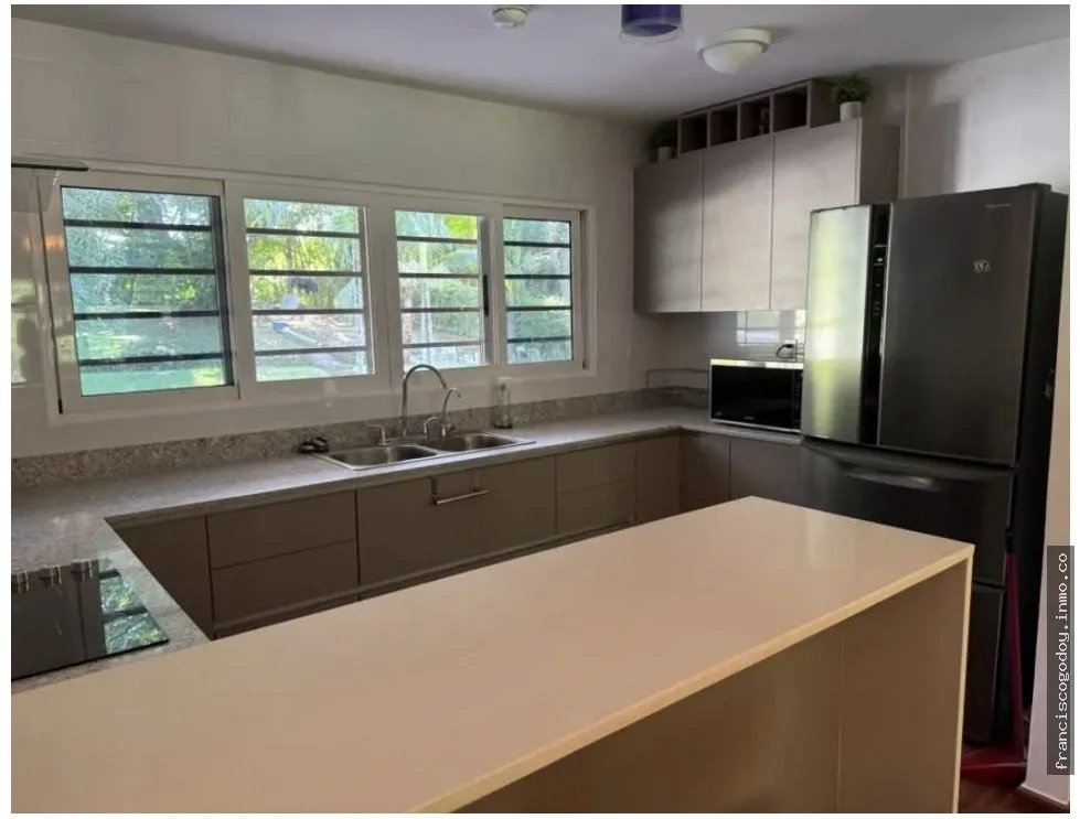 Casa amoblada en alquiler  clayton