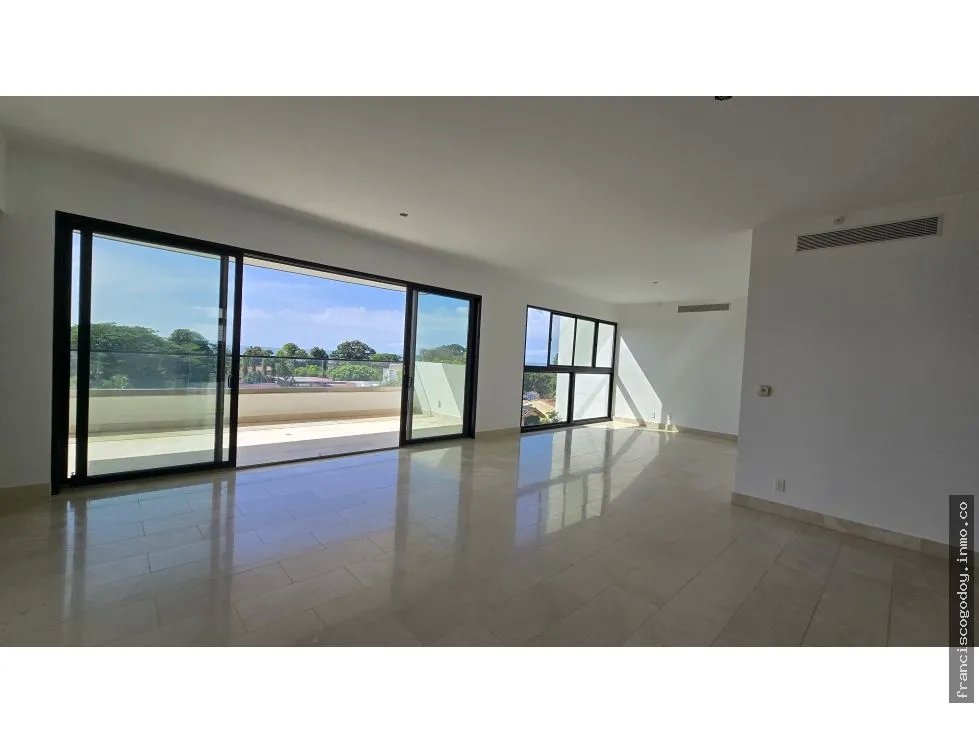 Apartamento en venta coco del mar