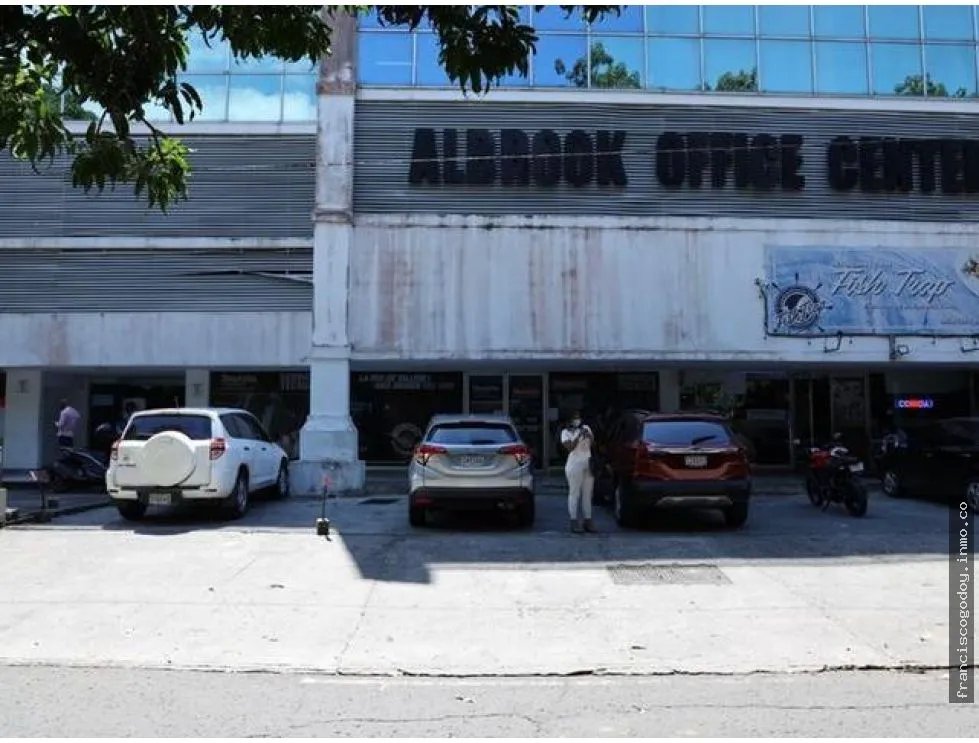 Local en venta en ancón