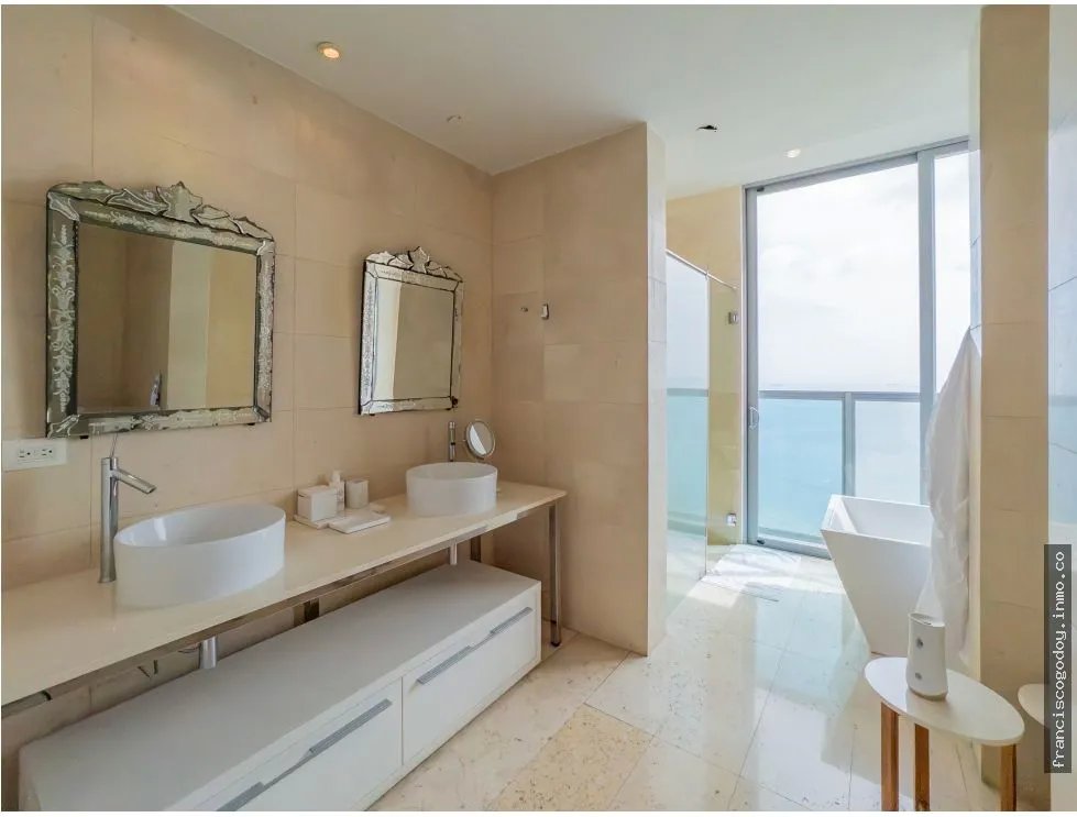 Penthouse en venta en avenida balboa