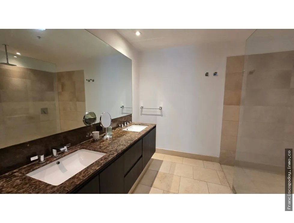 Apartamento en alquiler  punta pacífica