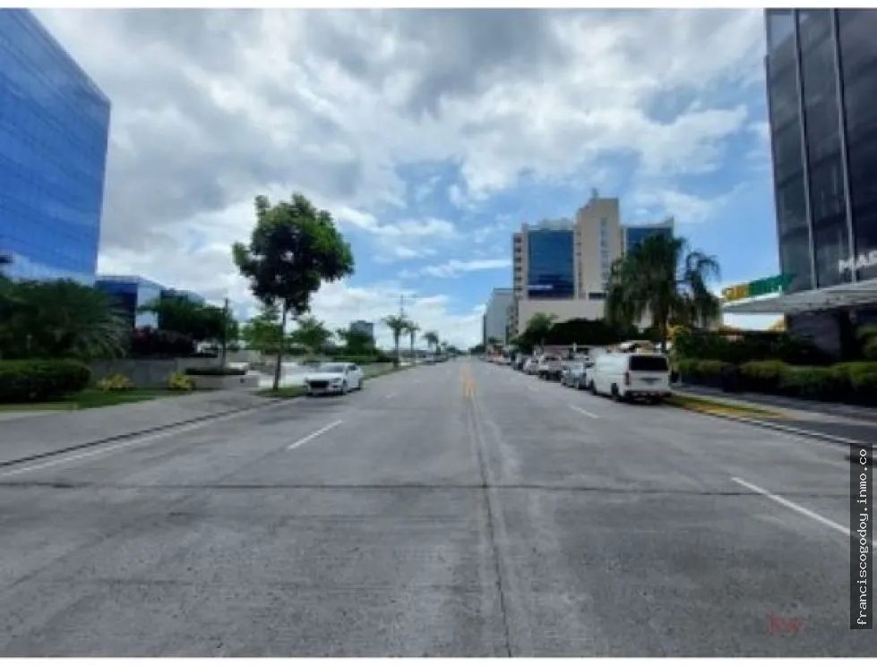 Venta de terreno en santa maria business district
