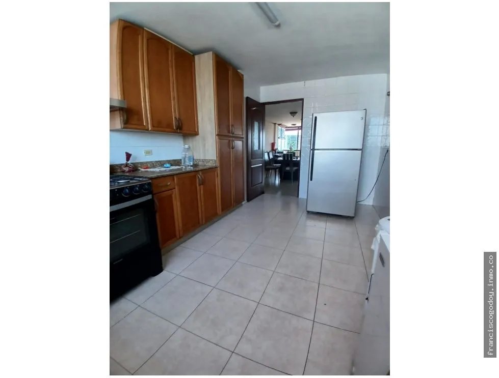 Venta de apartamento en marbella, bella vista