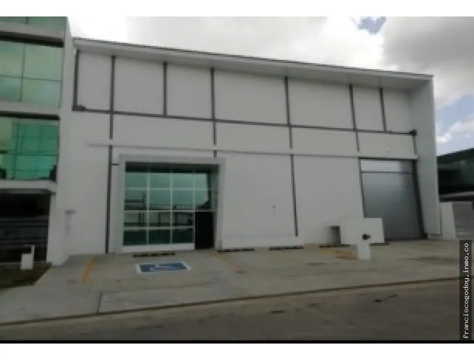 Ofibodegas en venta en panama viejo business center