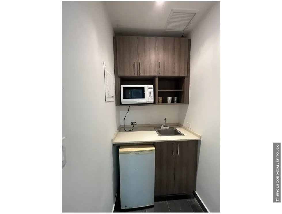 Venta de oficina en avenida samuel lewis, obarrio