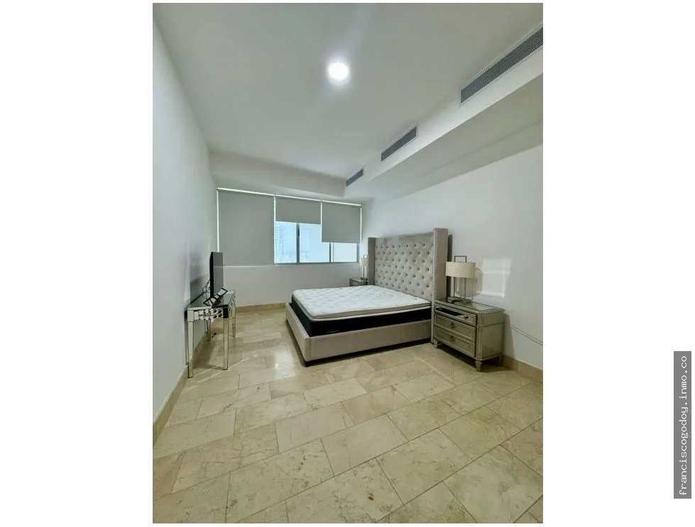 Apartamento en alquiler, punta pacífica