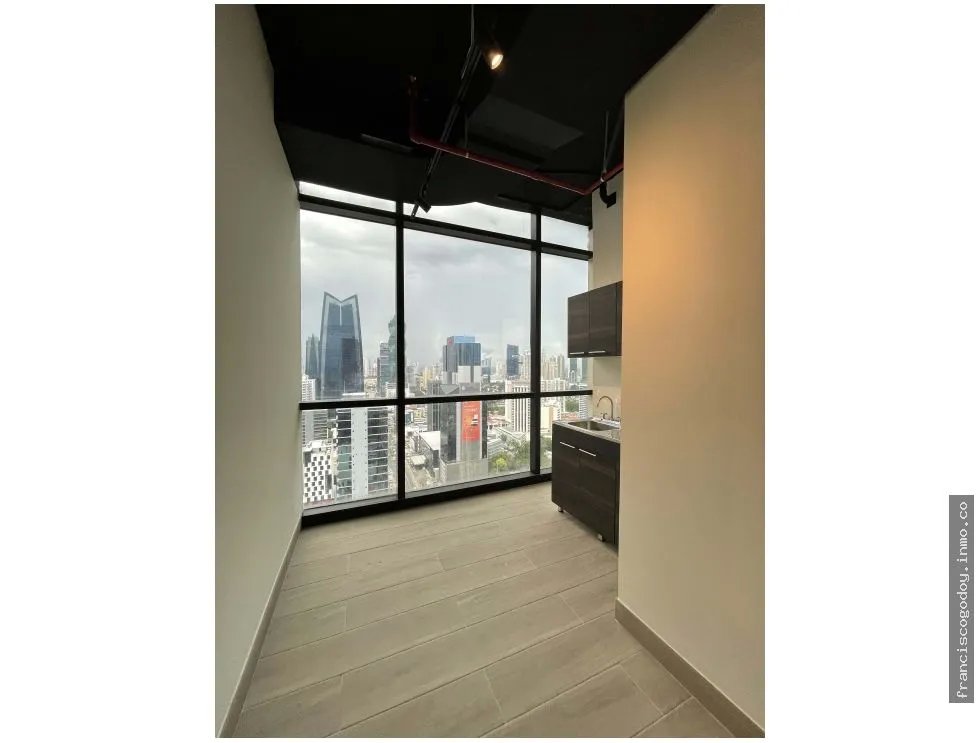 Alquiler de oficina en tower financial center  calle 50