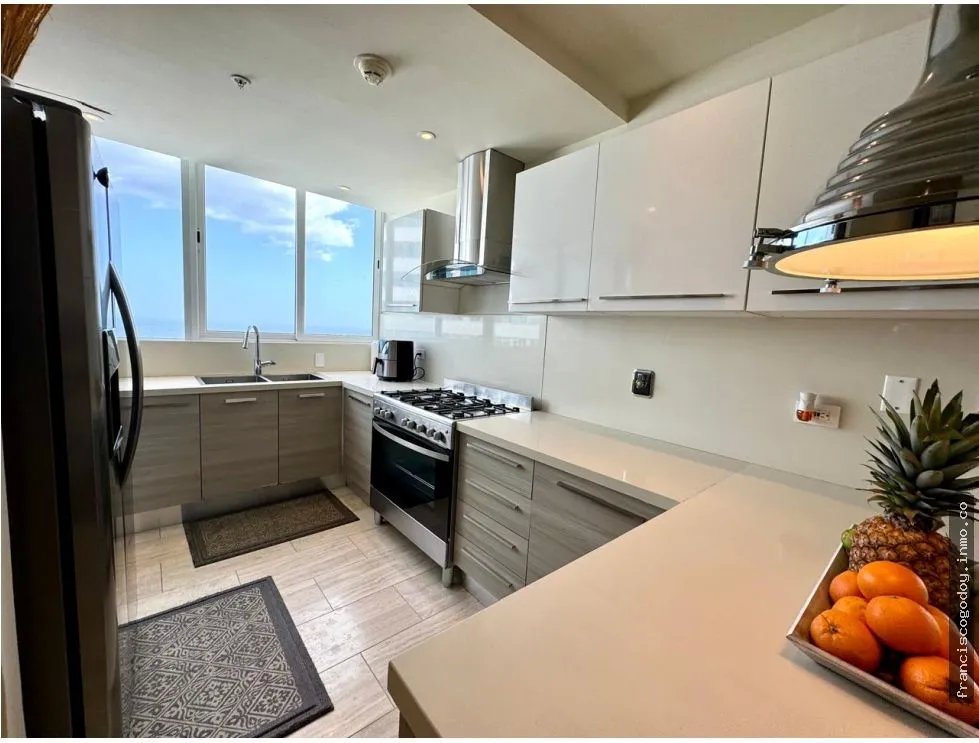 Venta de apartamento en costa del este