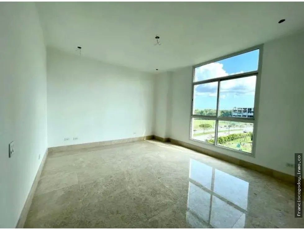 Venta de apartamento en santa maría golf & country club