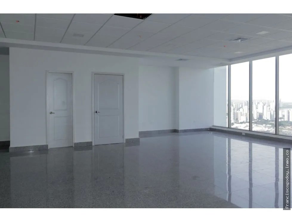 Oficinas en alquiler en avenida balboa