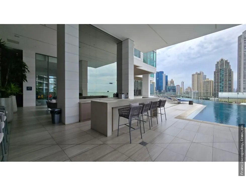 Venta de apartamento en punta paitilla