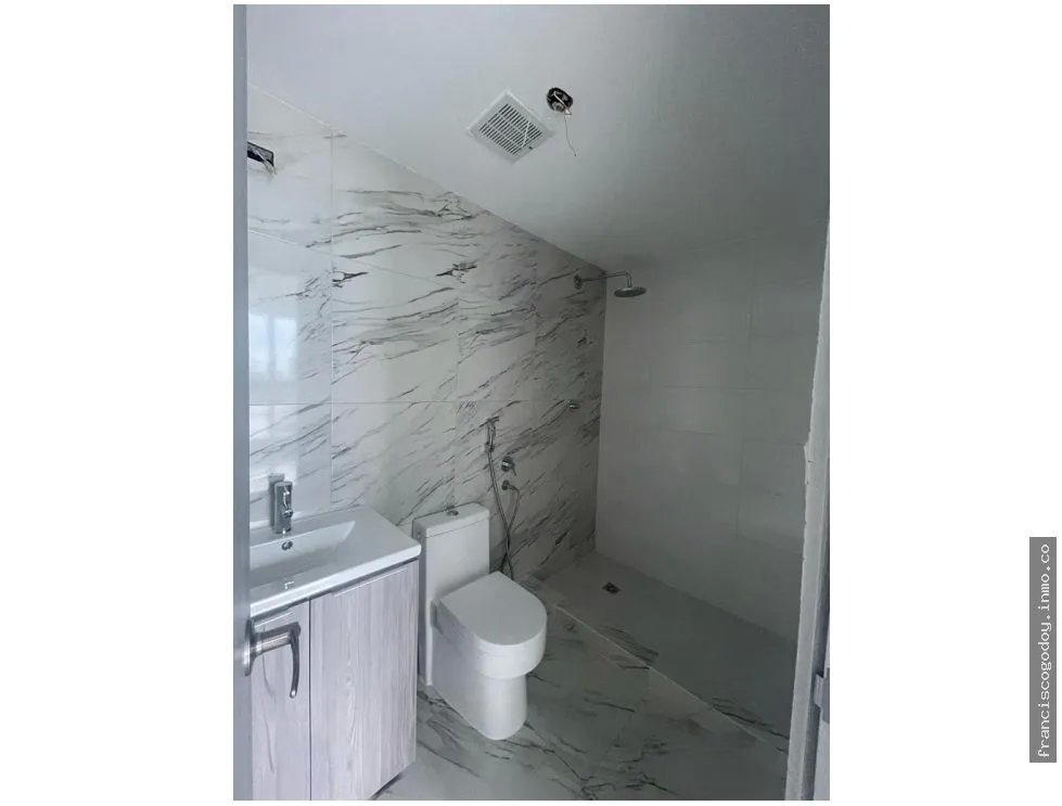Se vende apartamento en avenida balboa