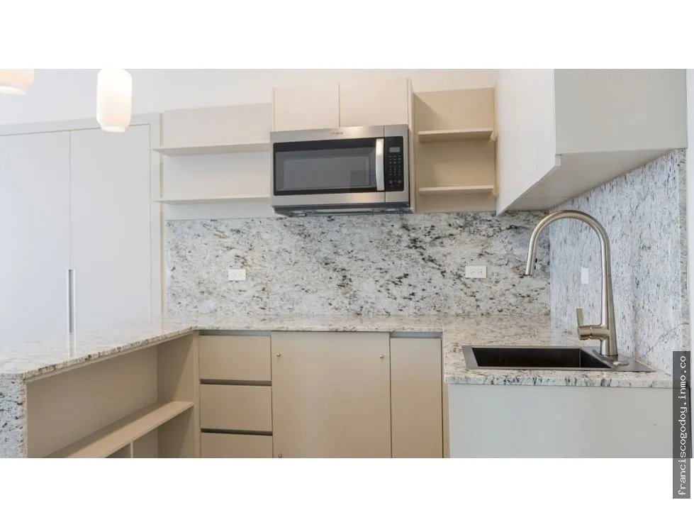 Venta de apartamento en costa del este