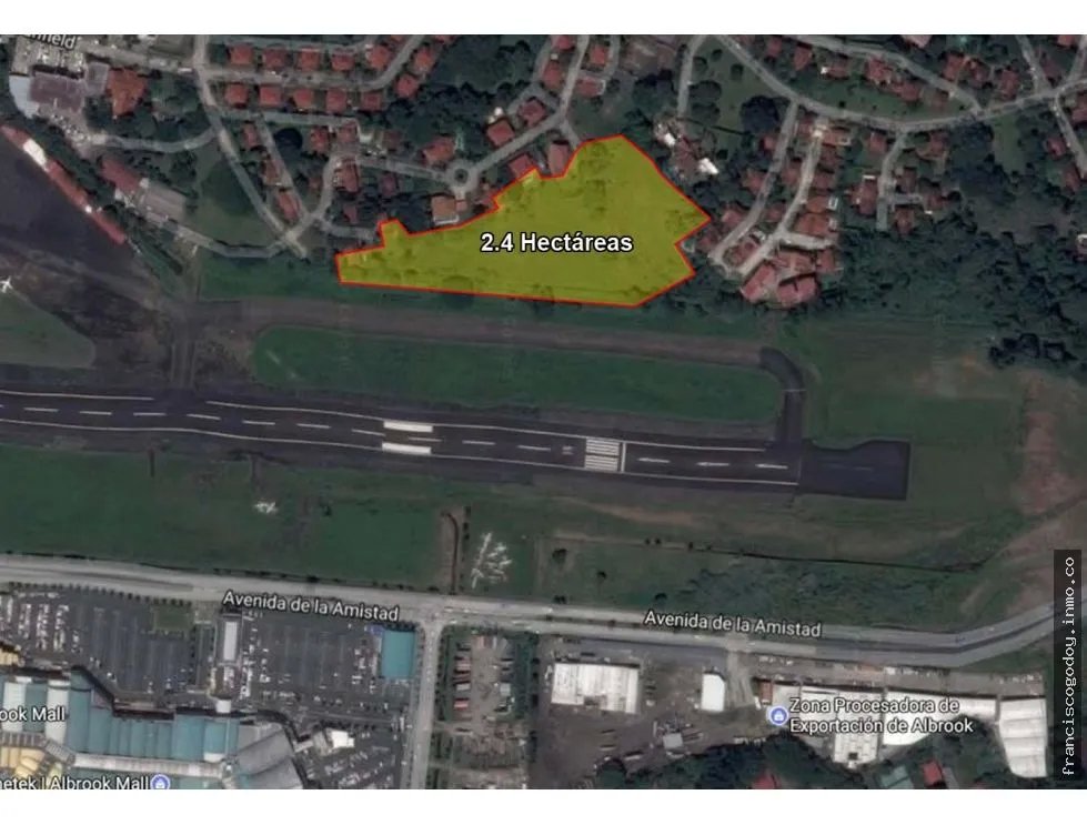 Se vende lote en albrook