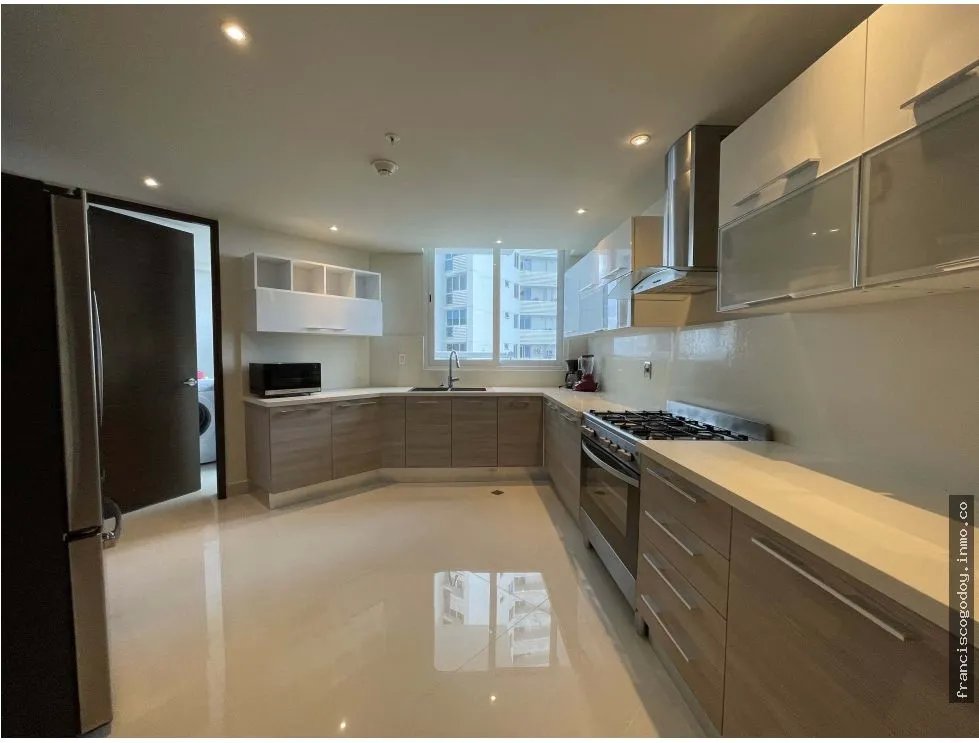 Alquiler de apartamento en the regent, costa del este