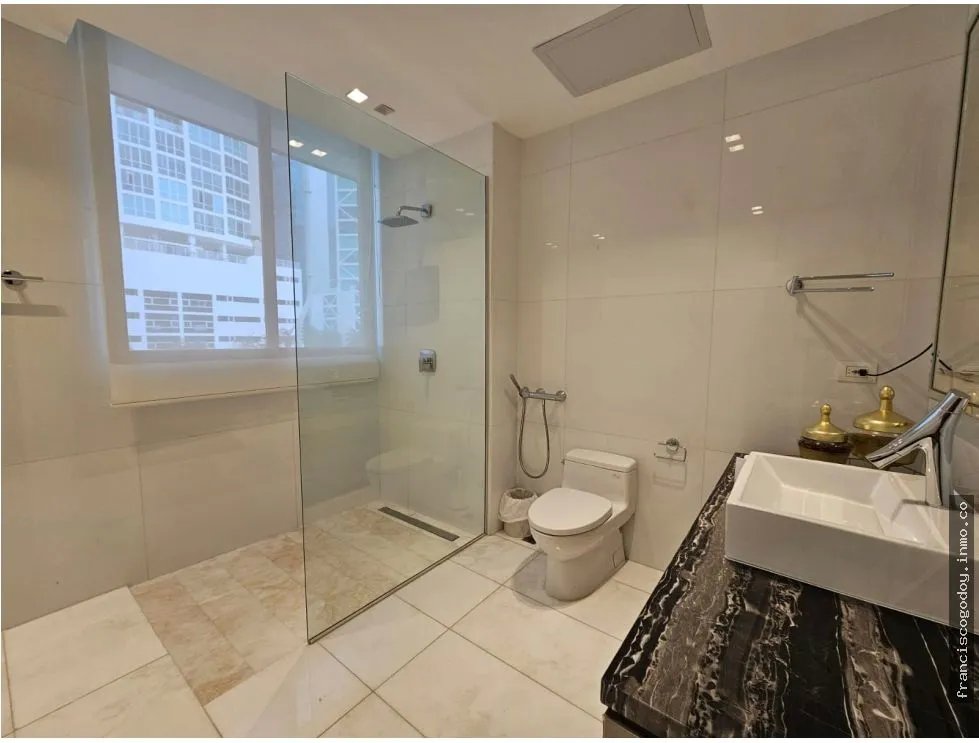 Apartamento en venta en ph the residences, punta pacífica