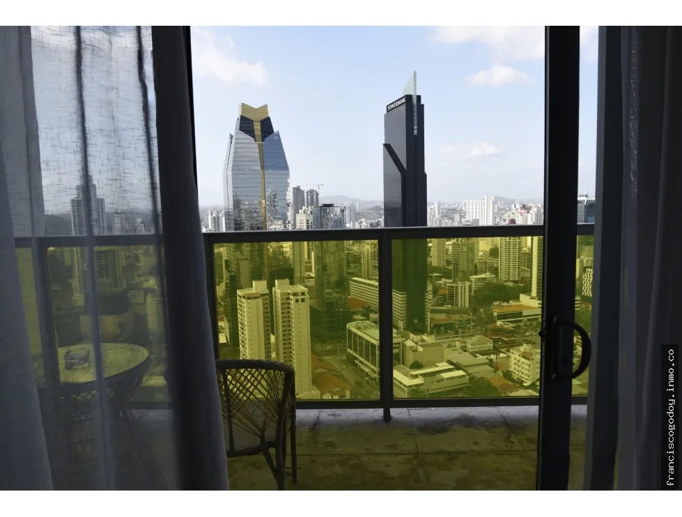 Alquiler de apartamento en  avenida balboa