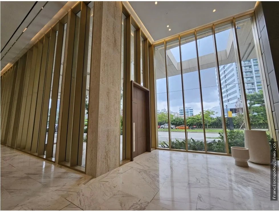 Apartamento en venta la maison by fendi casa en santa maría