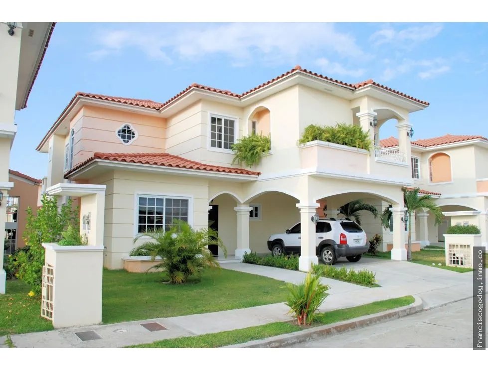 Se vende casa en villa valencia, costa sur
