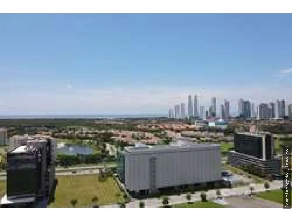 Se vende lote en santa maria district