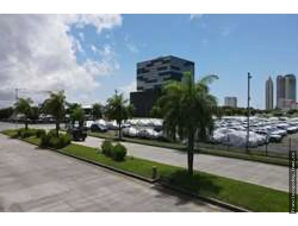Se vende lote en santa maria district