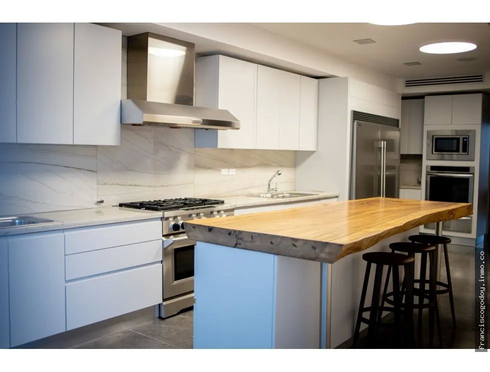Venta de apartamento en punta pacífica
