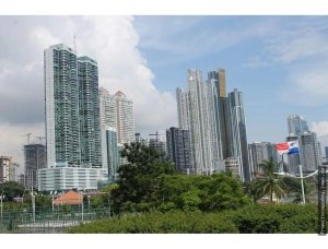 142380 - Panamá - lots - remates judiciales