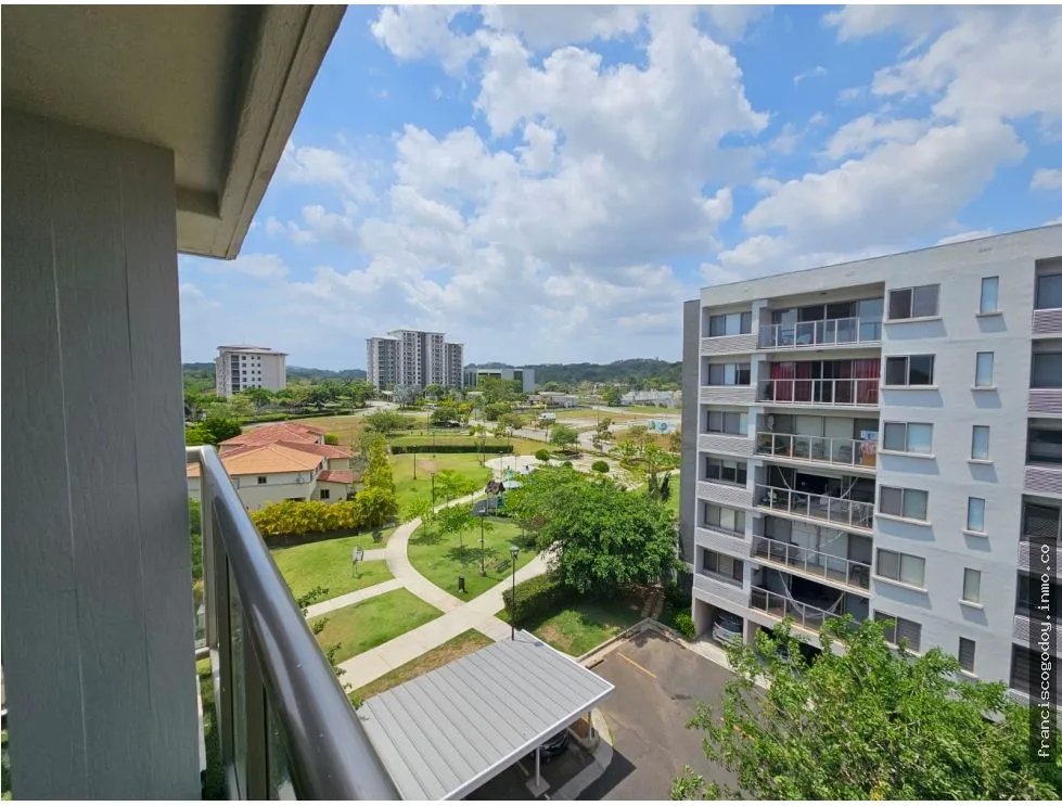 Se vende apartamento en ph woodlands, panamá pacífico