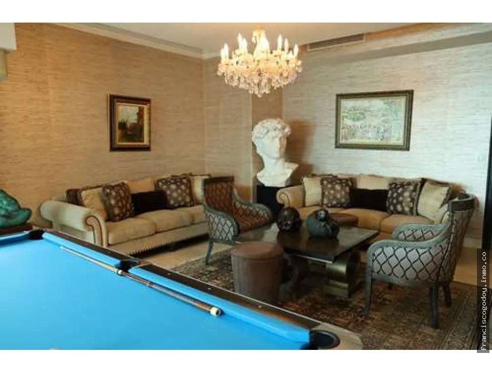 Se vende apartamento en el venetian tower