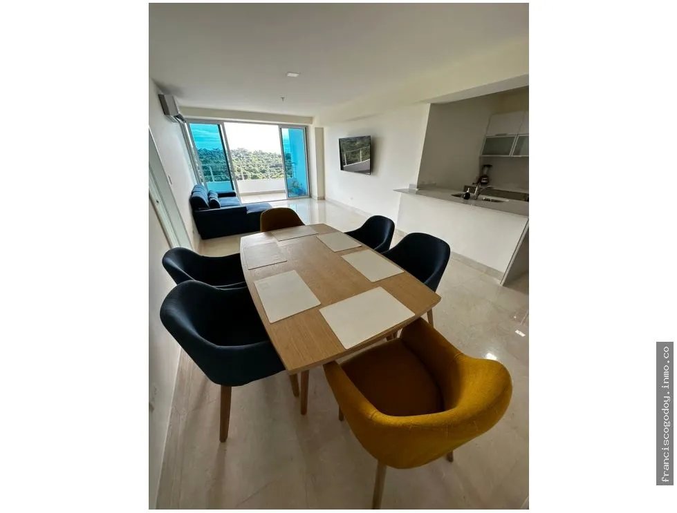 Se alquila apartamento en playa bonita