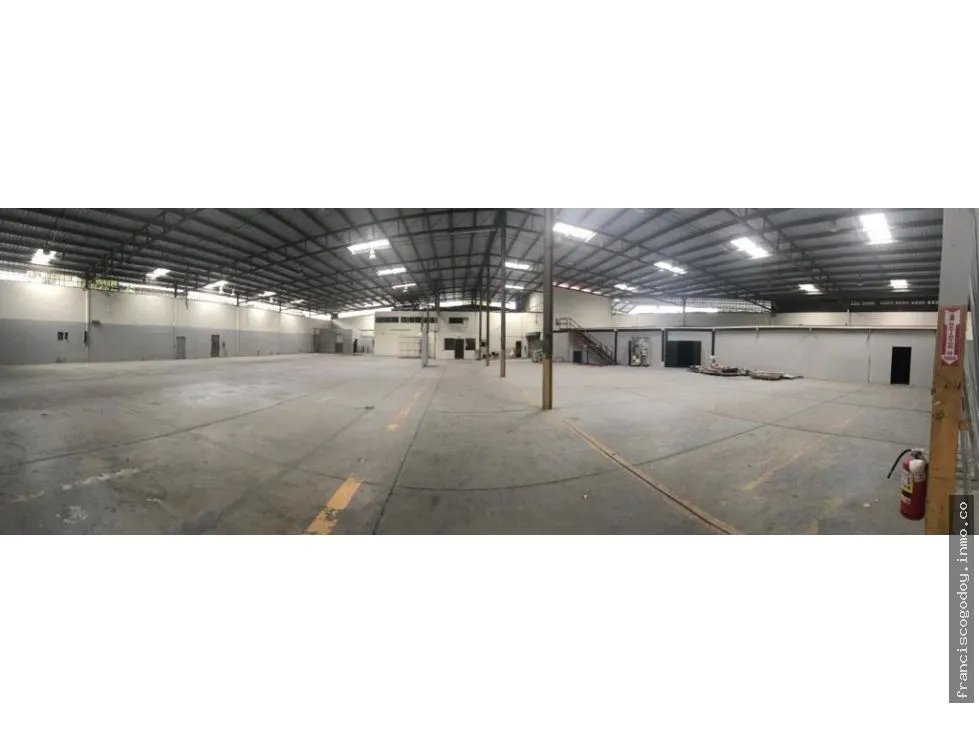Se alquila galera en la loceria fg