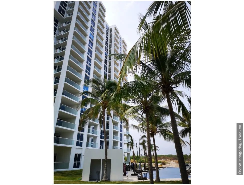 Se vende apartamento en playa blanca ocean ii