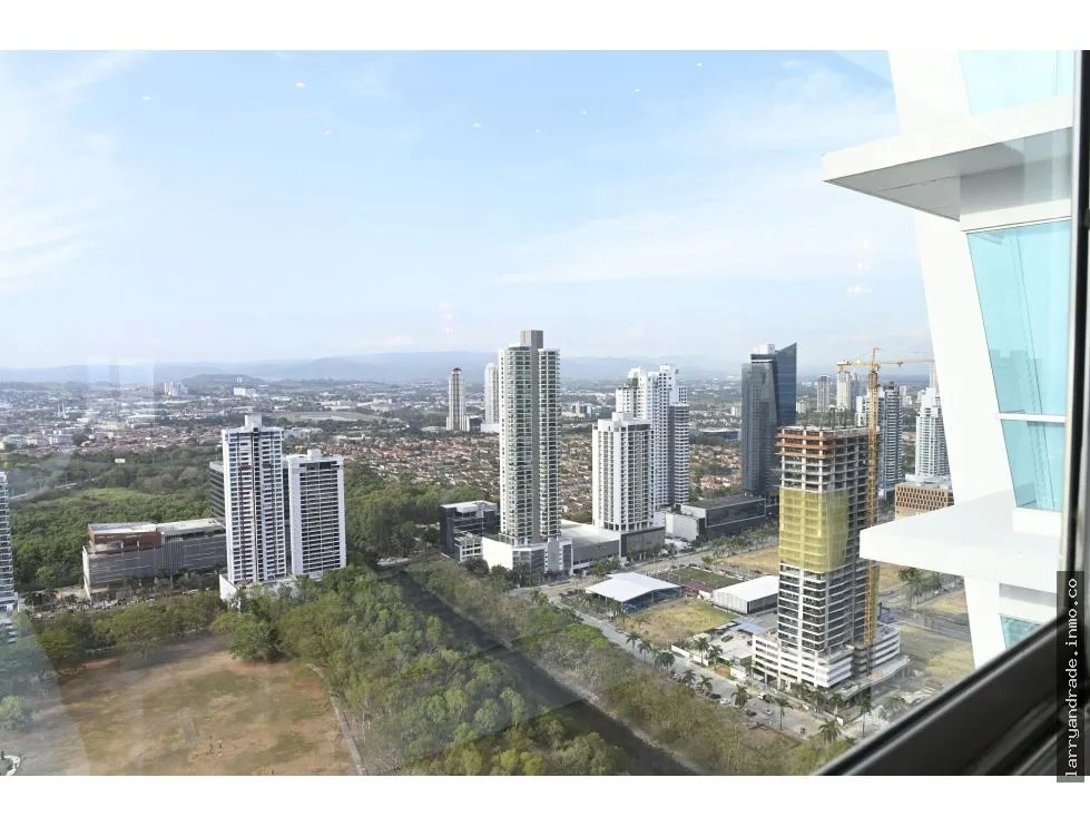 Se vende apartamento en ph titanium