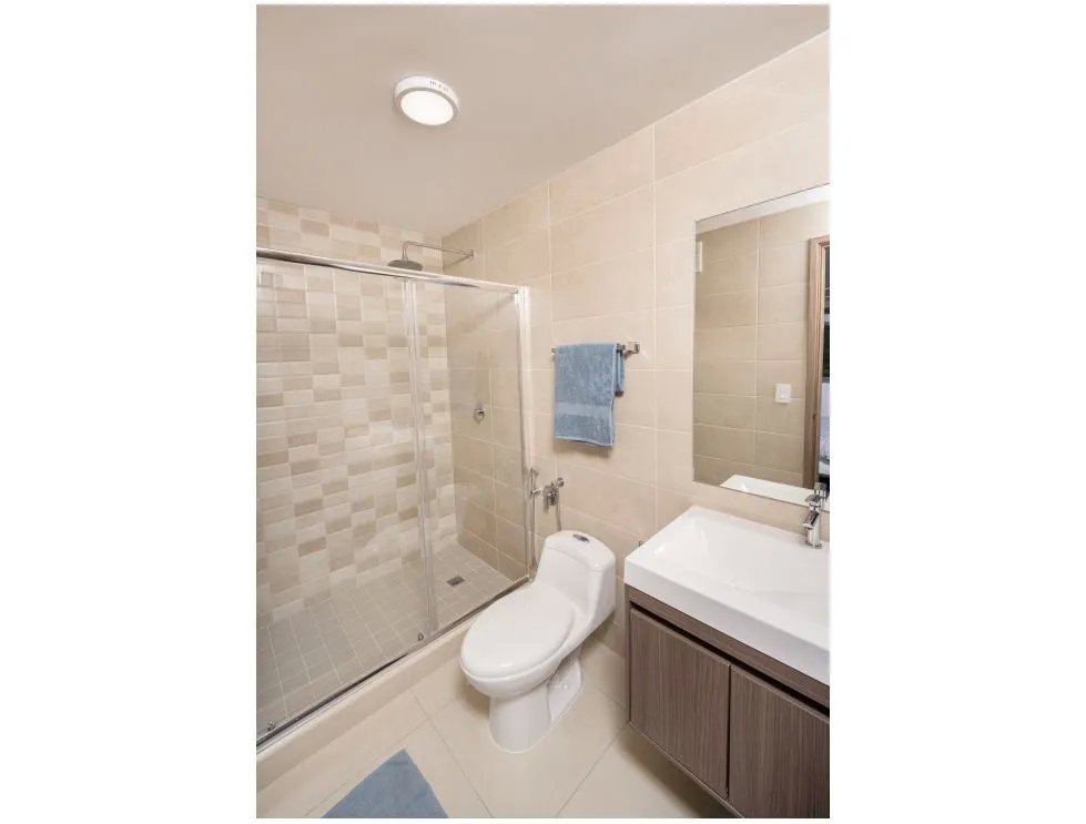 Venta de apartamento en ph spotlight, condado del rey