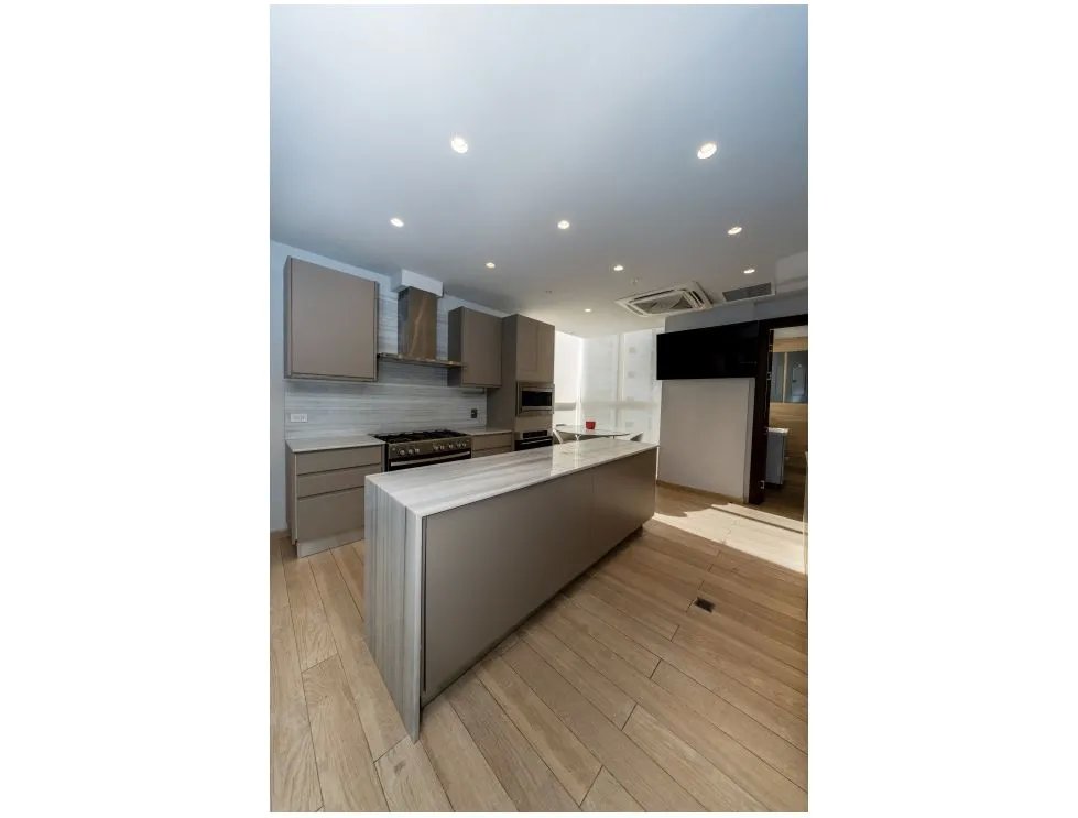 Apartamento amoblado en the towers, paitilla