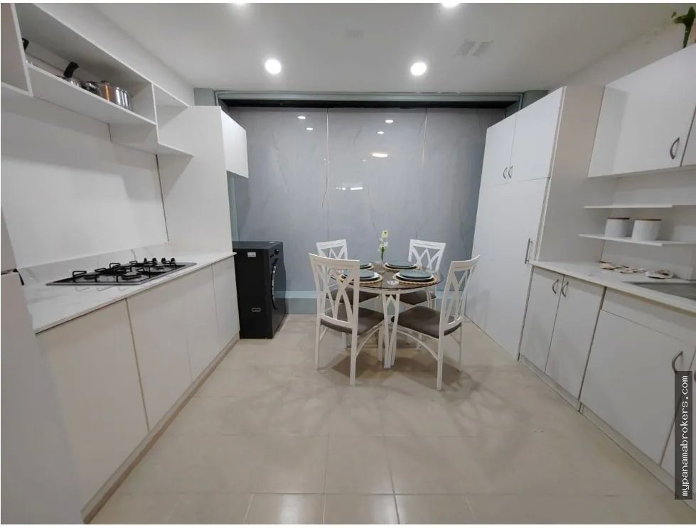 Venta de duplex en playa gorgona
