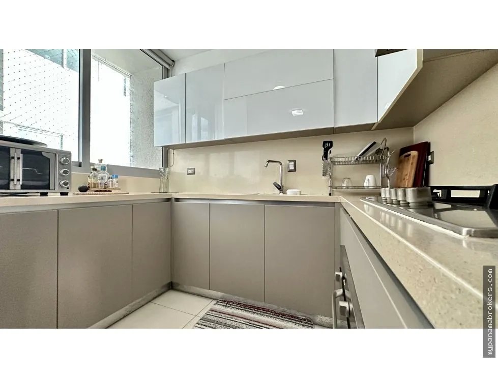 Se vende apartamento en costa del este, panamá