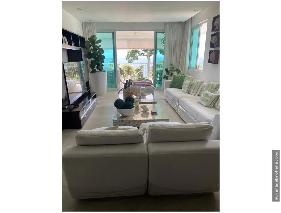 Se vende apartamento en bijao, río hato