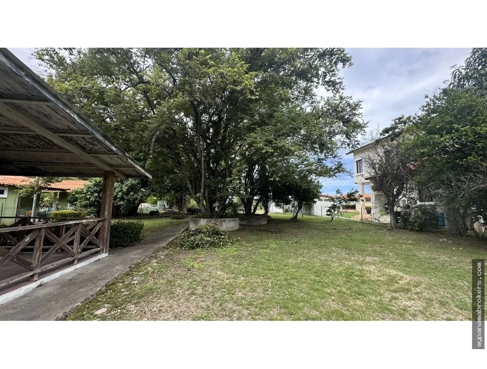 Se vende lote en costa esmeralda, san carlos