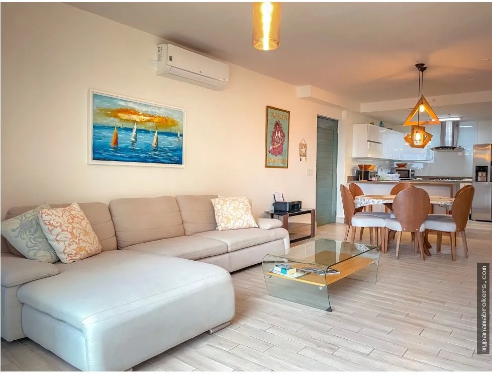 Se vende apartamento en playa caracol, chame