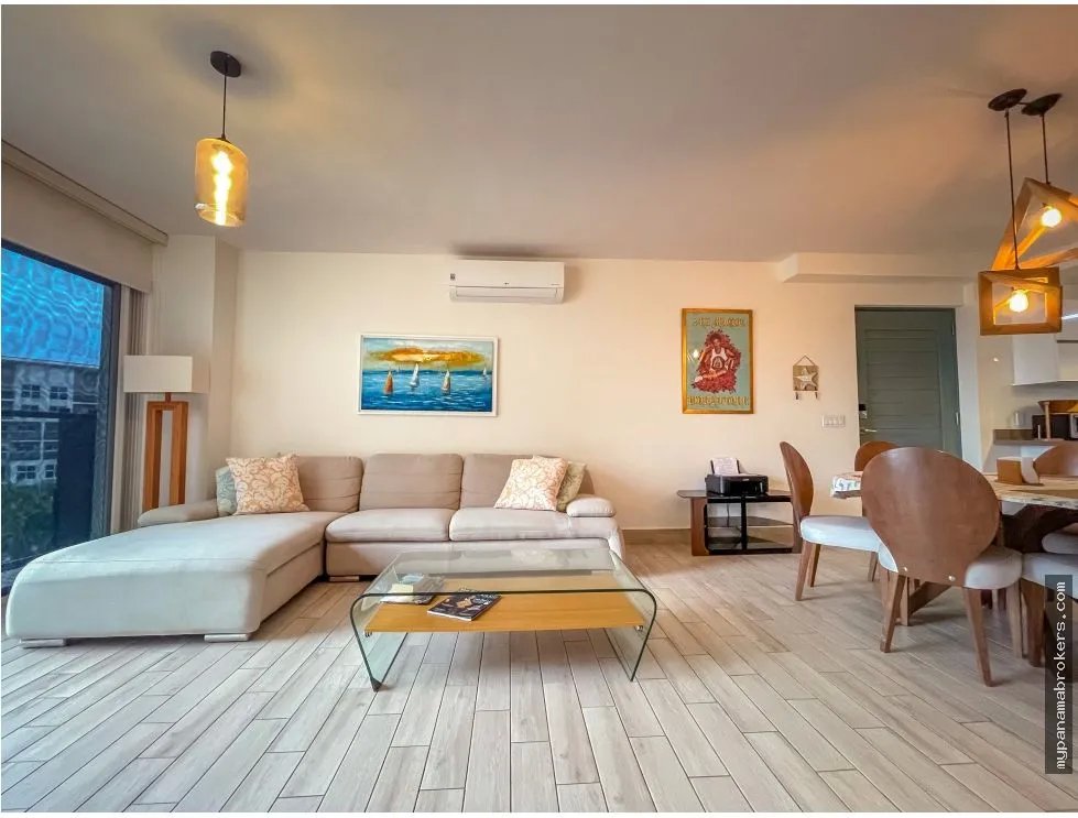 Se vende apartamento en playa caracol, chame