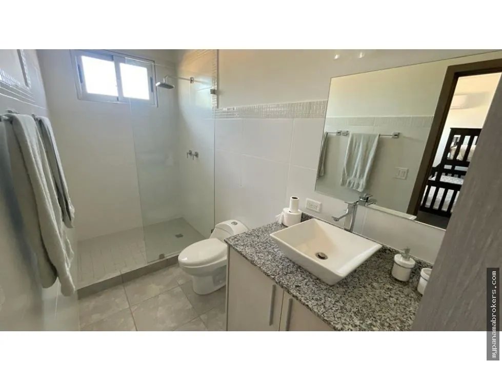 Se vende casa en la mare, punta barco, san carlos