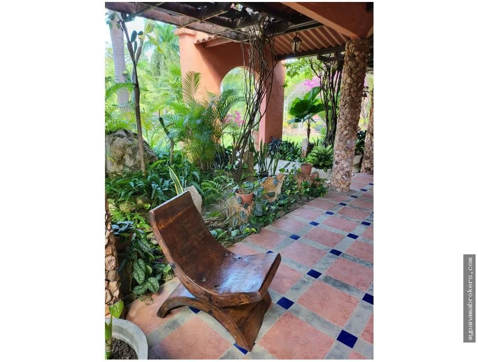 Se vende casa con plantación en nueva gorgona, chame