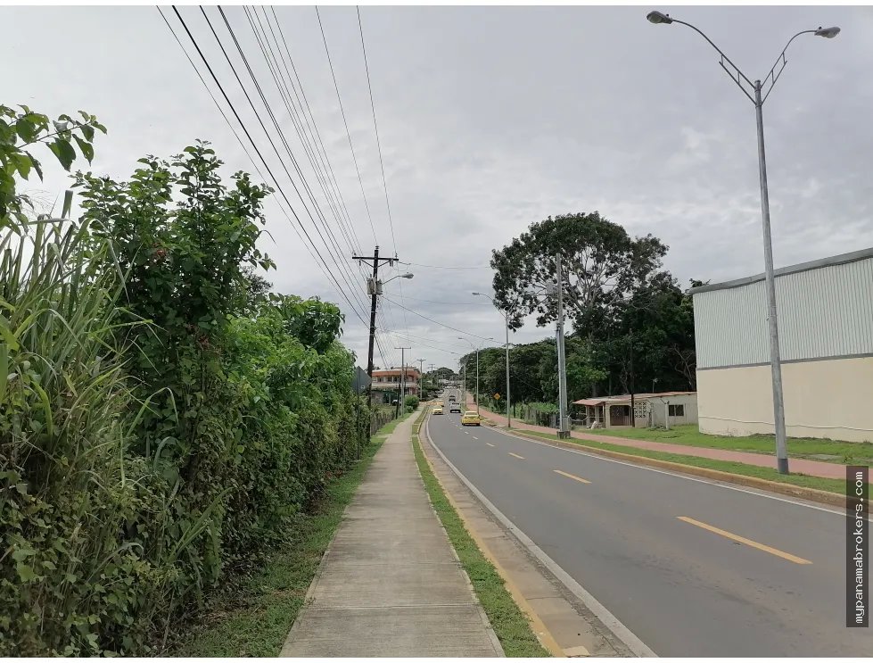 Se vende terreno en chitré