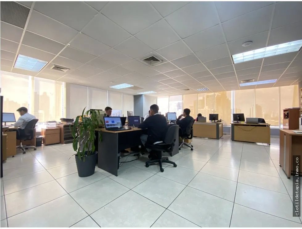 Se venden oficinas en obarrio, bella vista