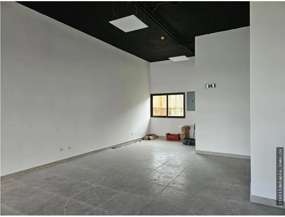 Alquiler de local comercial en las mañanitas